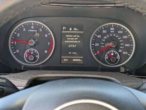 Used 2023 Kia K5 EX image 11