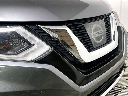 Used 2017 Nissan Rogue S w/ Appearance Package image 29