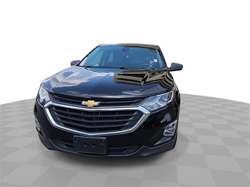 Certified 2020 Chevrolet Equinox LS w/ LS Convenience Package image 3