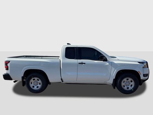 New 2026 Nissan Frontier S image 8