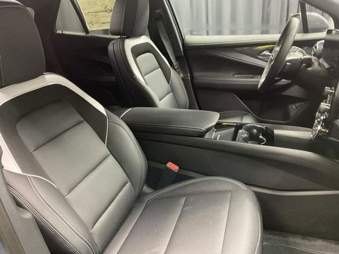 New 2025 Chevrolet Blazer EV LT AWD/4WD image 16