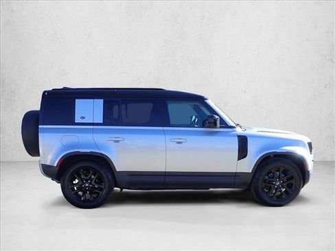 Used 2020 Land Rover Defender 110 S AWD/4WD image 5