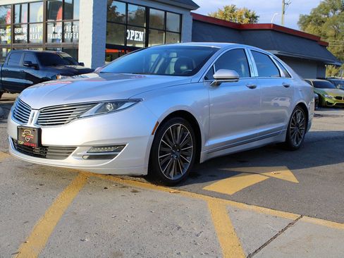 Used 2015 Lincoln MKZ w/ Equipment Group 102A Reserve image 4