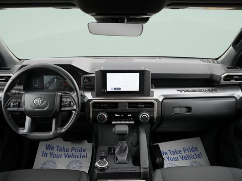 Used 2024 Toyota Tacoma SR5 AWD/4WD image 16