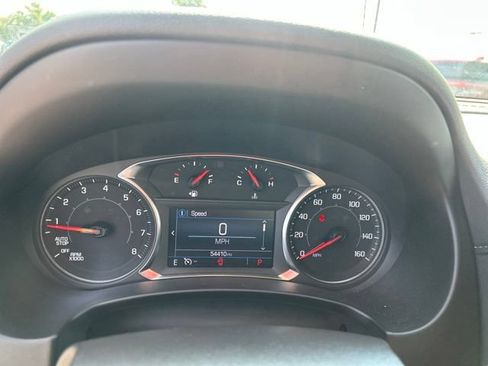 Used 2024 GMC Terrain SLE FWD image 19