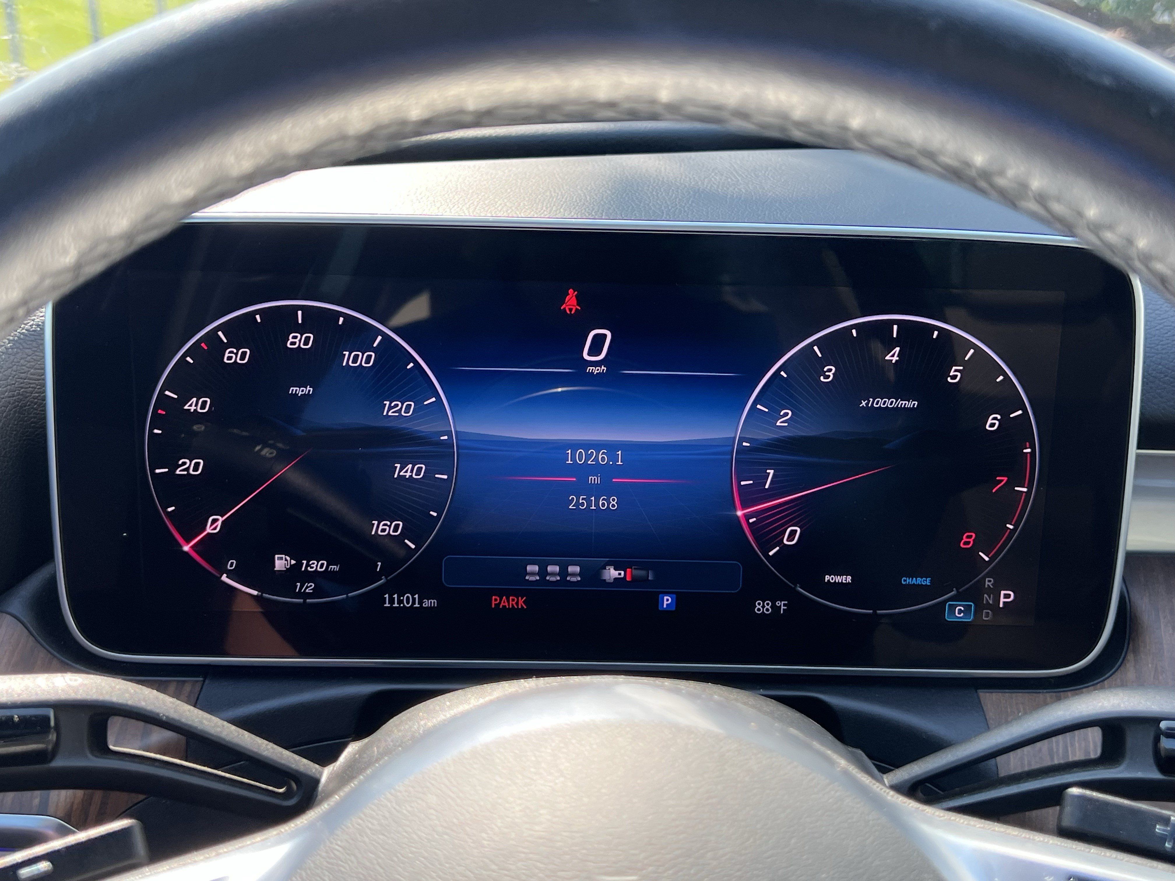 Used 2025 Mercedes-Benz C 300 Sedan image 21