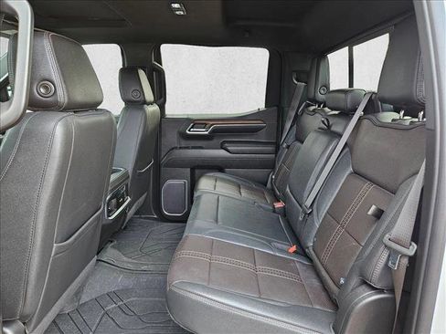 Used 2023 Chevrolet Silverado 1500 High Country w/ High Country Premium Package image 21