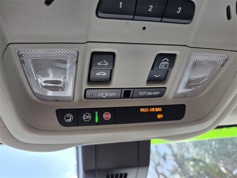 Used 2019 GMC Terrain Denali w/ Advanced Safety Package image 33