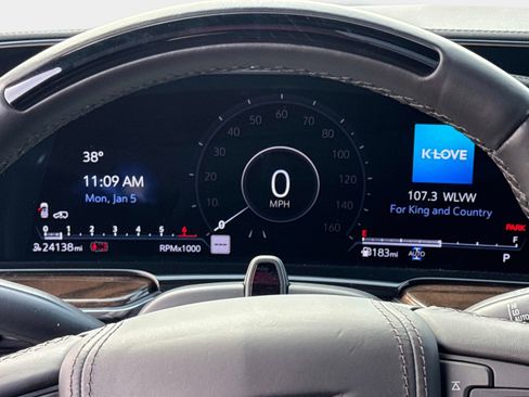 Used 2024 Cadillac Escalade ESV Sport Platinum image 11