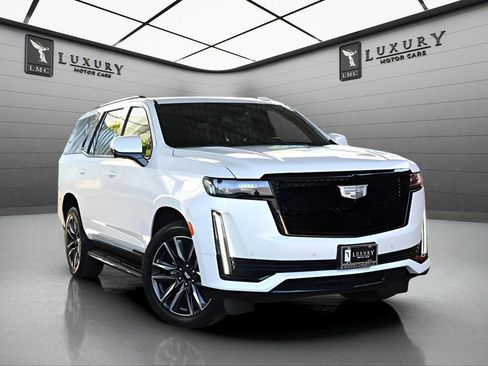 Used 2021 Cadillac Escalade Sport image 1