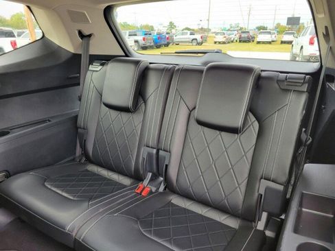 Used 2024 Volkswagen Atlas SEL Premium R-Line image 29