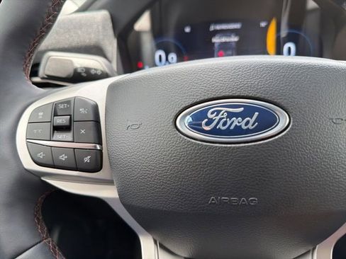 New 2026 Ford Explorer Active AWD/4WD image 26