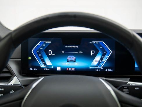 Used 2023 BMW i4 eDrive35 w/ Premium Package image 21