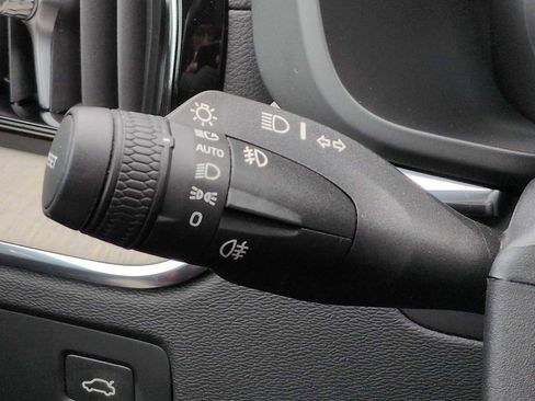 Used 2021 Volvo XC60 T5 Inscription w/ Advanced Package image 28