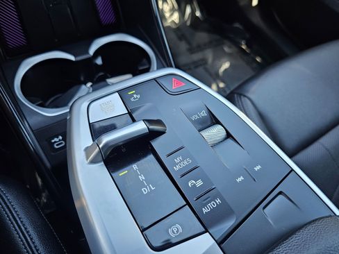 Used 2023 BMW X1 xDrive28i image 39