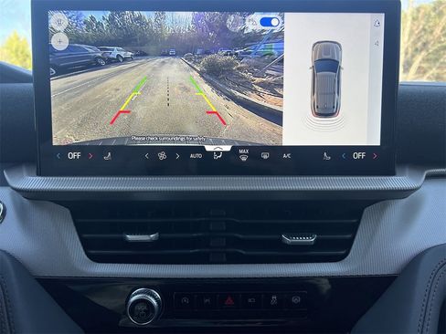 New 2026 Ford Explorer Active image 3