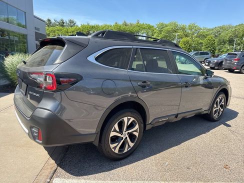Used 2021 Subaru Outback Limited AWD/4WD image 2