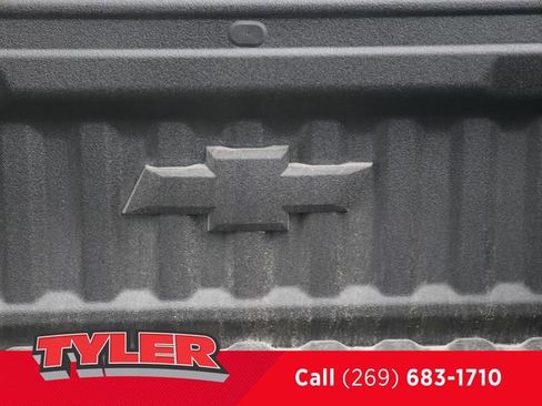 New 2026 Chevrolet Colorado LT w/ LT Convenience Package AWD/4WD image 17