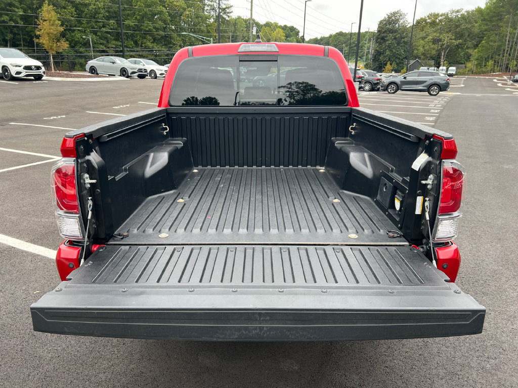 Used 2023 Toyota Tacoma TRD Sport w/ TRD Premium Sport Package AWD/4WD image 18