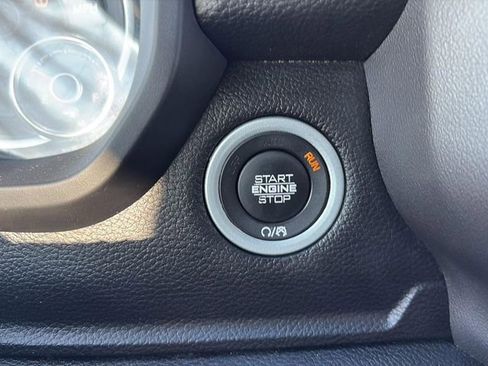 Used 2019 RAM 1500 Big Horn image 11