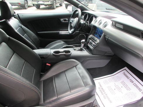 Used 2021 Ford Mustang Premium RWD image 20