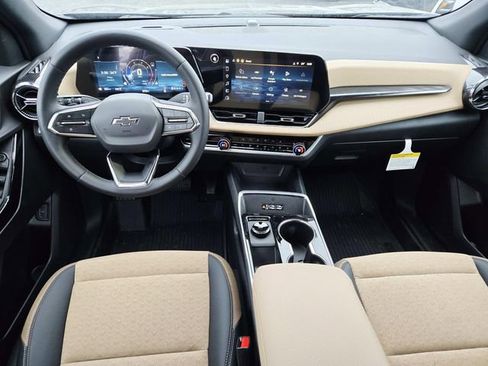 New 2026 Chevrolet Equinox ACTIV image 6