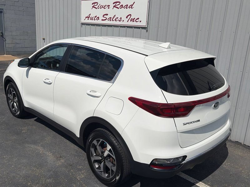 Used 2021 Kia Sportage LX FWD image 11