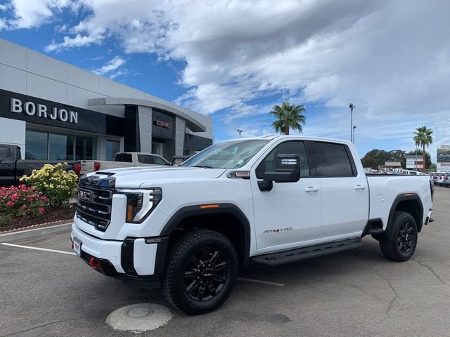 New 2026 GMC Sierra 2500 AT4 w/ AT4 Preferred Package AWD/4WD image 1