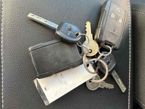 Used 2020 Chevrolet Colorado LT w/ LT Convenience Package image 11