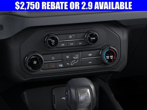 New 2025 Ford Bronco 4-Door image 16