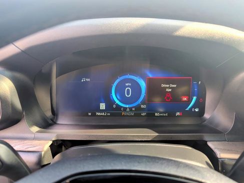 Used 2021 Ford Explorer Platinum w/ Equipment Group 601A image 21