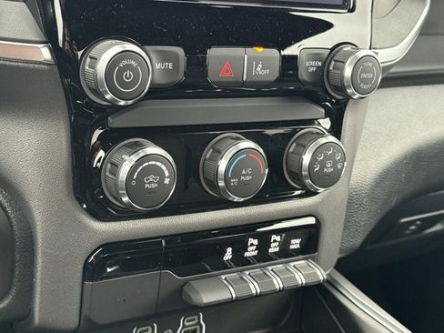 New 2026 RAM 1500 2WD Quad Cab image 18