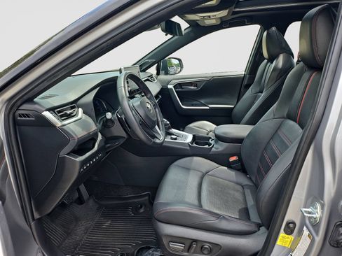 Used 2021 Toyota RAV4 XSE w/ Premium Package AWD/4WD image 16
