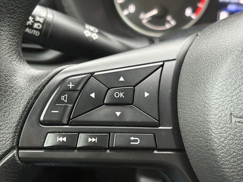 Certified 2025 Nissan Sentra S image 17