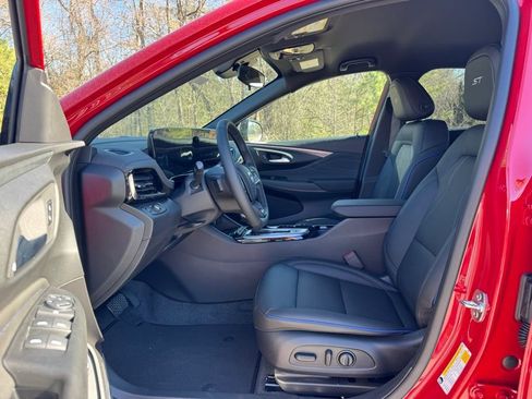 New 2026 Buick Envista Sport Touring w/ Convenience I Package image 20