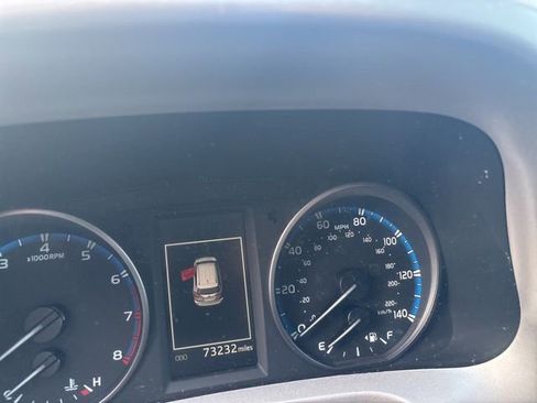 Used 2017 Toyota RAV4 LE image 4