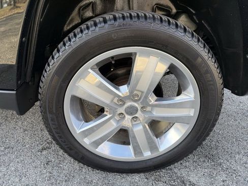 Used 2012 Jeep Liberty Limited Jet w/ Comfort/Convenience Group image 8