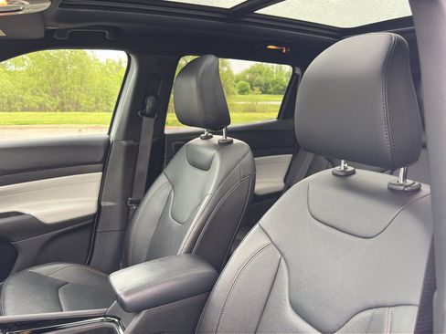 Used 2024 Jeep Compass Limited w/ Elite Group AWD/4WD image 18