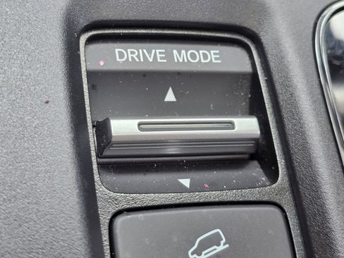Used 2025 Honda CR-V Sport Touring image 26