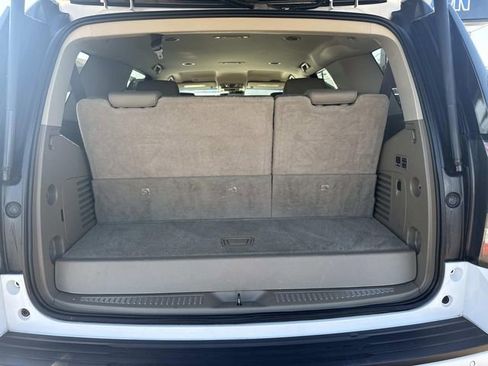 Used 2018 GMC Yukon SLT image 10