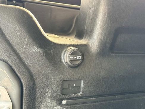 Used 2020 Jeep Wrangler Unlimited Sport image 24