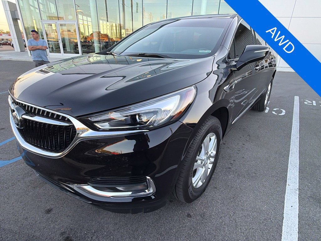 Used 2020 Buick Enclave Essence w/ Sound and Sites Package AWD/4WD image 3