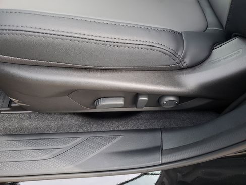 New 2026 Subaru Outback Premium image 12