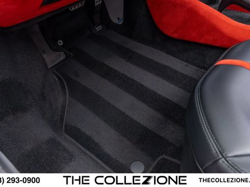 Used 2022 Ferrari F8 Tributo RWD image 57
