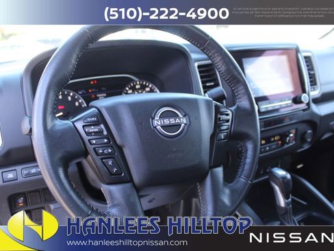 Used 2023 Nissan Frontier SV w/ SV Convenience Package image 14