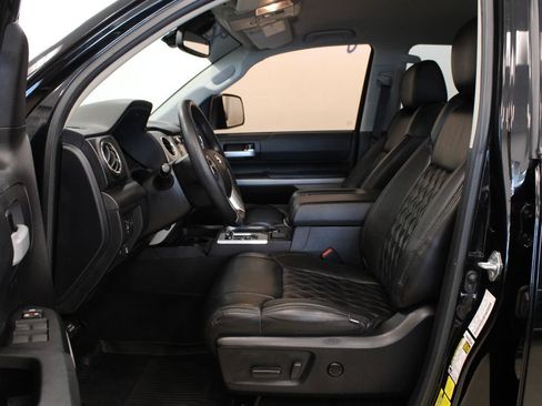 Used 2021 Toyota Tundra SR5 w/ SR5 Upgrade Package AWD/4WD image 13