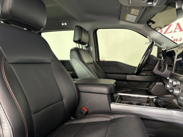 Used 2024 Ford F350 Lariat w/ Black Appearance Package AWD/4WD image 33