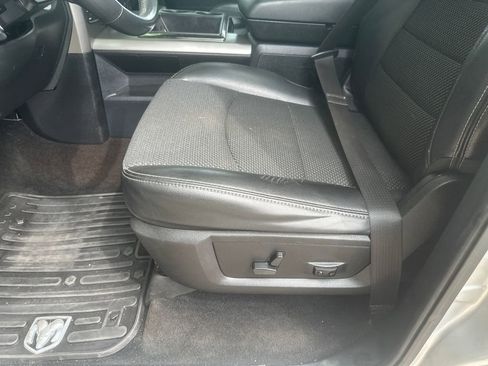 Used 2014 RAM 1500 Sport w/ Convenience Group AWD/4WD image 8