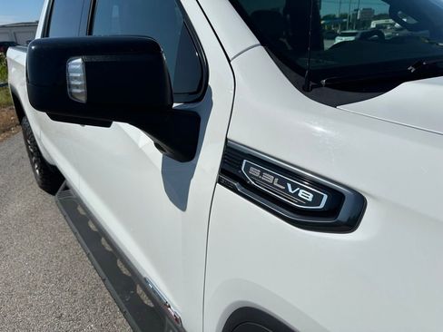 Used 2021 GMC Sierra 1500 AT4 w/ AT4 Value Package AWD/4WD image 11