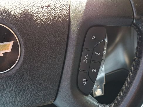 Used 2022 Chevrolet Express 2500 w/ Communications Package RWD image 20